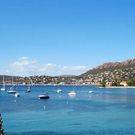 L'esquinade - E3 333 By Interhome *