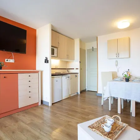 Village Cap Esterel - L'esquinade-59 By Interhome Apartment *