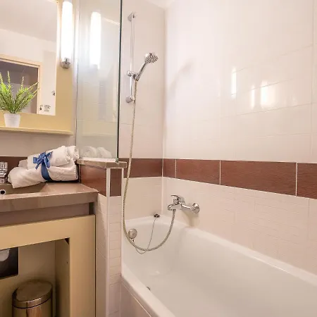 Village Cap Esterel - L'esquinade-59 By Interhome