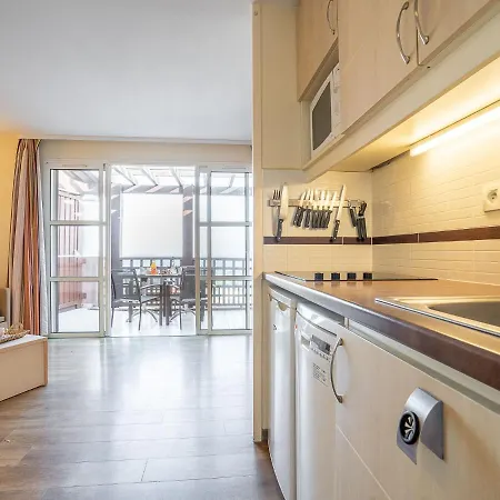 Апартаменты L'esquinade - E3 333 By Interhome *