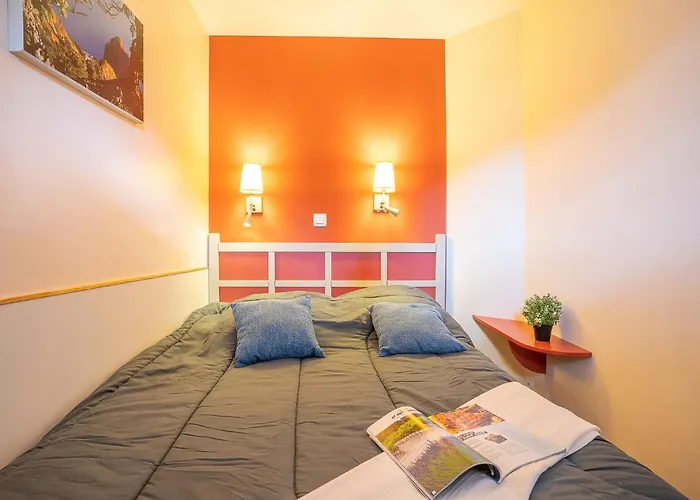 L'esquinade - E3 333 By Interhome Lejlighed