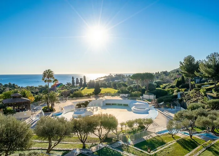 L'esquinade - E3 333 By Interhome Apartman