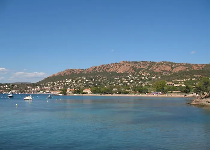 L'esquinade - E3 333 By Interhome